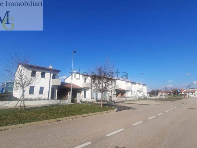 Villetta a schiera in vendita di 183 m²