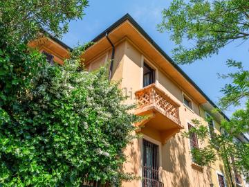 Villetta a schiera in vendita di 183 m² in Piazza Ermete Novelli, 5