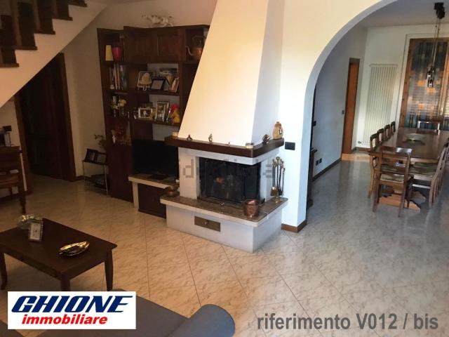 Villetta a schiera in vendita di 183 m² in Strada Privata del Doccio, 2