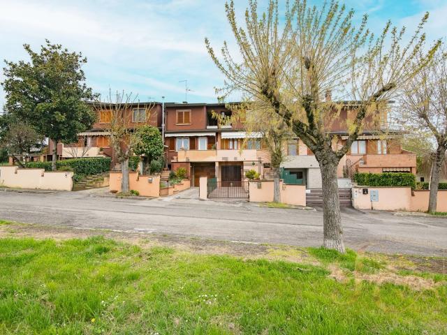 Villetta a schiera in vendita di 184 m² in Via Generale Ferrante Gonzaga
