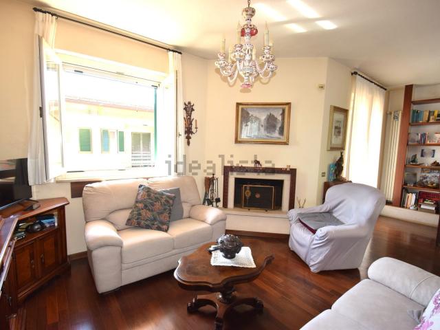 Villetta a schiera in vendita di 185 m² in Via Canovaccia