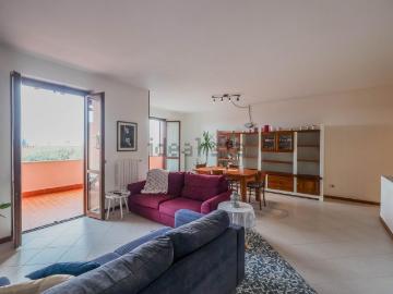Villetta a schiera in vendita di 185 m² in Via Pulciano Gaino
