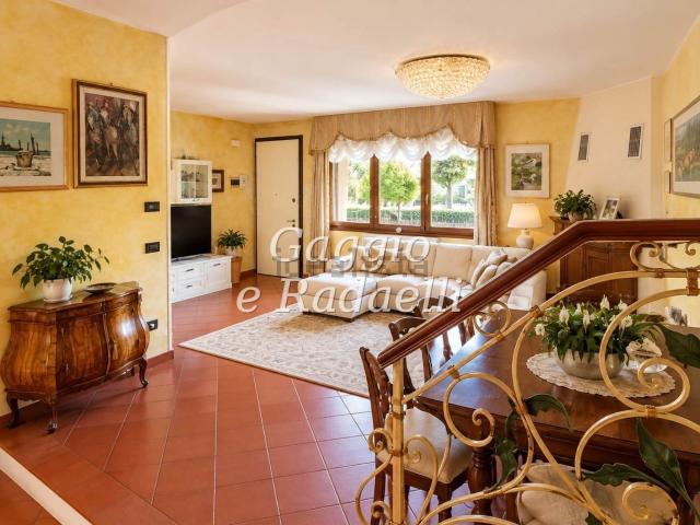 Villetta a schiera in vendita di 186 m²