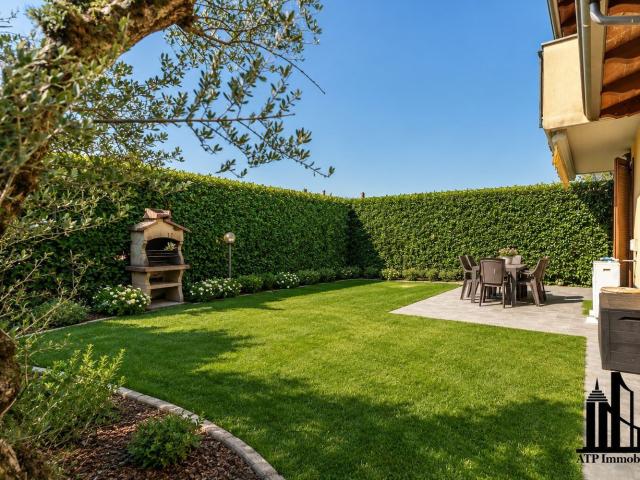 Villetta a schiera in vendita di 186 m² in Via Karol Wojtyla, 3