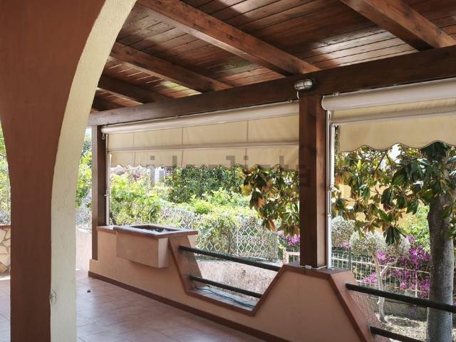 Villetta a schiera in vendita di 186 m² in Via Leopoldo Cupido, 16