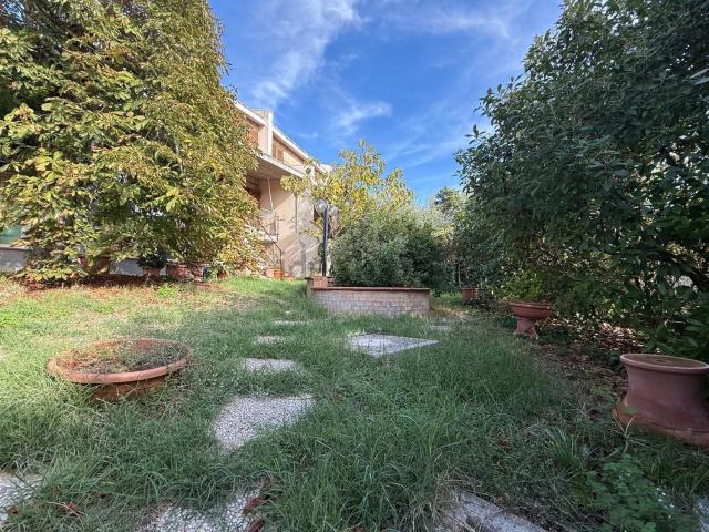 Villetta a schiera in vendita di 187 m² in Via Collerotondo