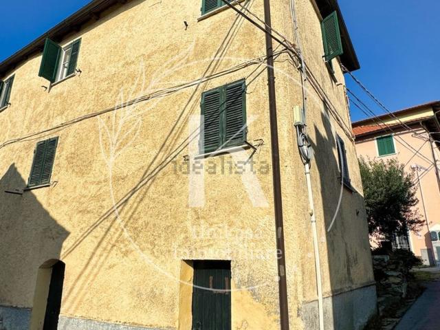 Villetta a schiera in vendita di 187 m² in Via Donato Donatelli, 16