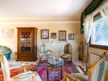 Villetta a schiera in vendita di 188 m² in Via Piana, 10