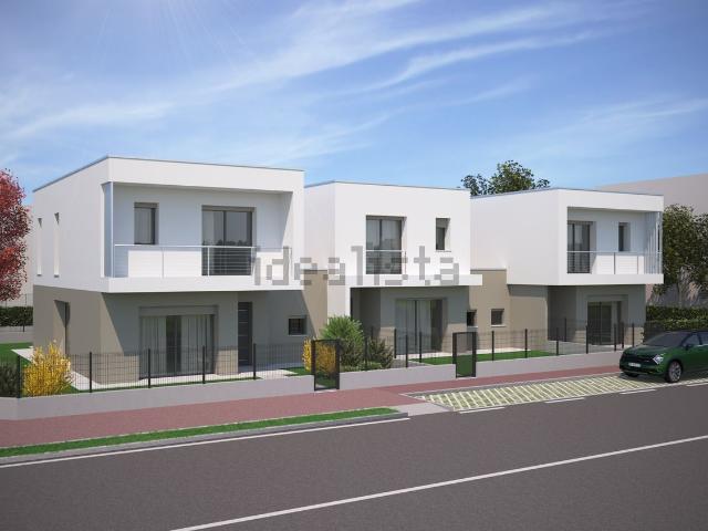 Villetta a schiera in vendita di 189 m² in Via Vegri