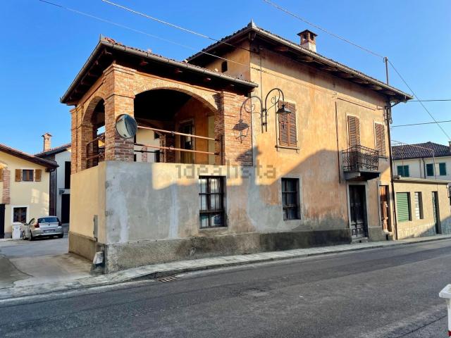 Villetta a schiera in vendita di 190 m² in Via Cristoforo Colombo, 63