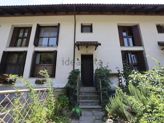 Villetta a schiera in vendita di 190 m² in Via Grignetto, 101