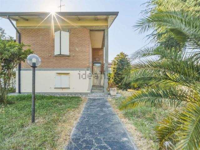 Villetta a schiera in vendita di 190 m² in Via della Repubblica, 80