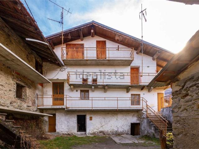 Villetta a schiera in vendita di 190 m² in Via Menolzio, 23