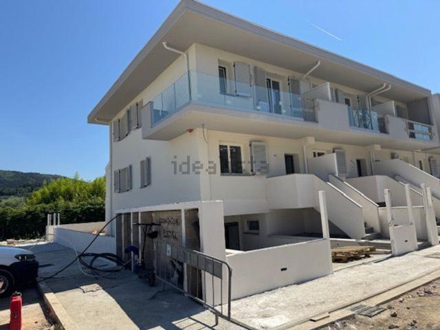 Villetta a schiera in vendita di 190 m² in Via San Martino per Galceti