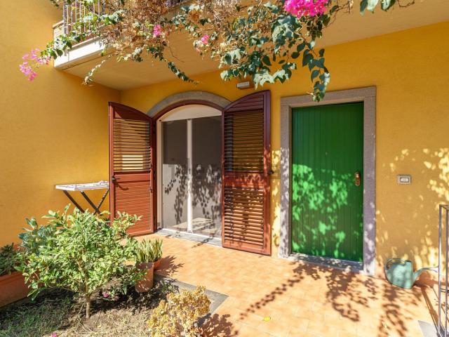 Villetta a schiera in vendita di 190 m² in Via Raffaello Sanzio, 1