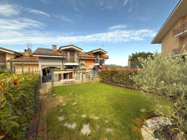 Villetta a schiera in vendita di 190 m² in Via Villanova, 26