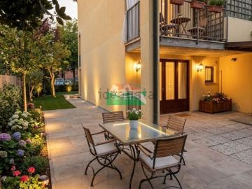 Villetta a schiera in vendita di 190 m² in Viale Leon Battista Alberti