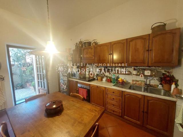 Villetta a schiera in vendita di 190 m² in Strada Provinciale 48