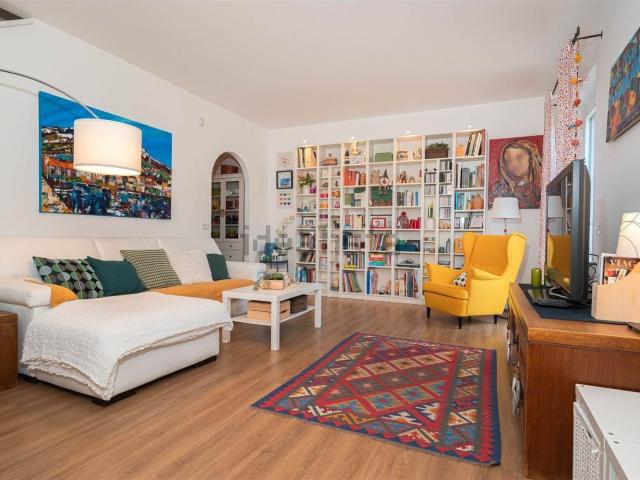 Villetta a schiera in vendita di 191 m² in Via Gabriele D&apos Annunzio, 12