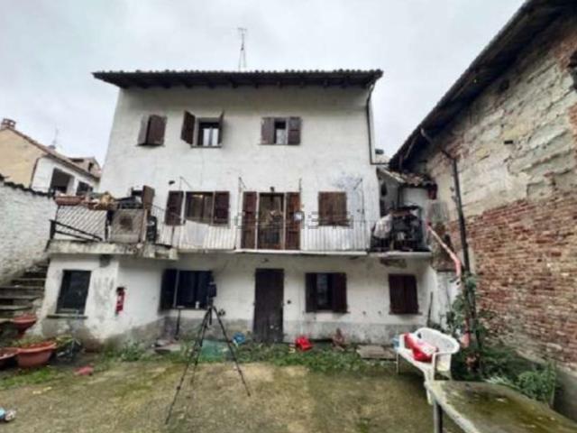 Villetta a schiera in vendita di 191 m² in Via Roma, 32