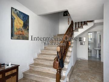 Villetta a schiera in vendita di 191 m² in Via Ungheria