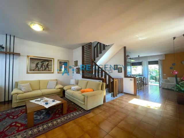 Villetta a schiera in vendita di 192 m²
