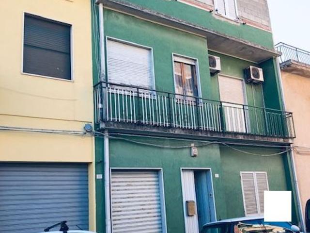 Villetta a schiera in vendita di 193 m² in Via Firenze, 55