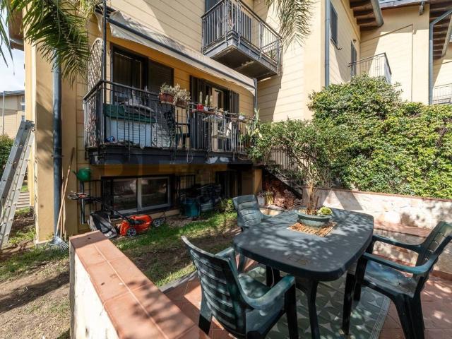 Villetta a schiera in vendita di 194 m² in Via San Basilio, 12