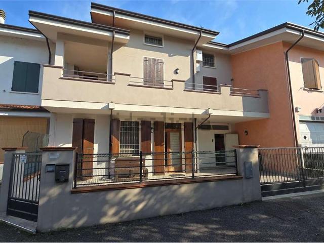 Villetta a schiera in vendita di 195 m²