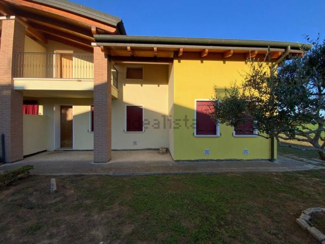 Villetta a schiera in vendita di 195 m²