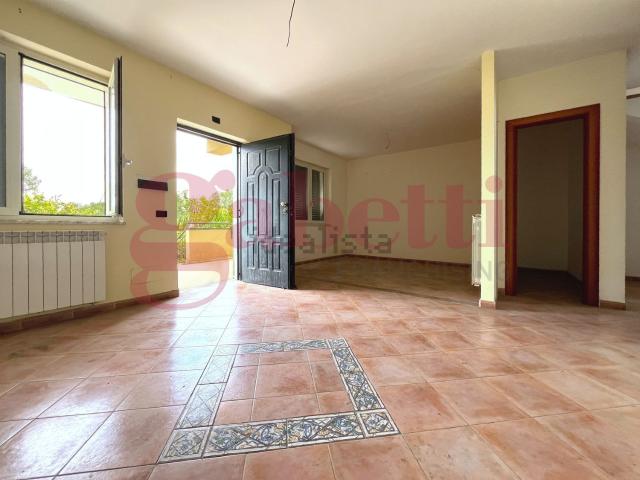 Villetta a schiera in vendita di 195 m² in Via San Leucio