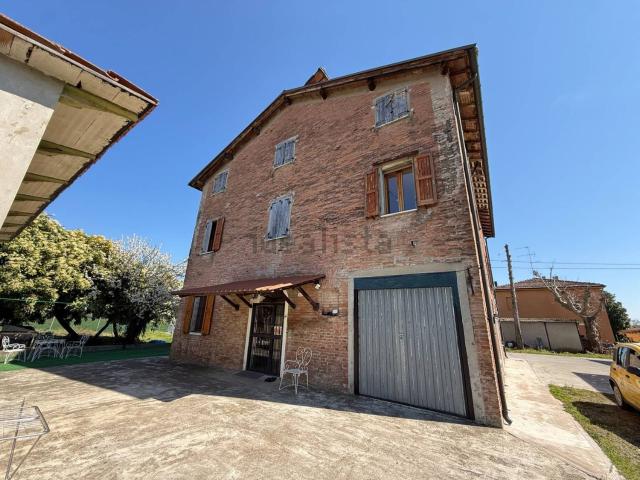 Villetta a schiera in vendita di 197 m² in Via Fossoli, 20