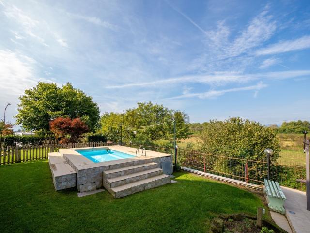 Villetta a schiera in vendita di 199 m² in Via Nessa, 34