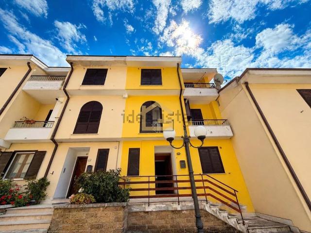 Villetta a schiera in vendita di 200 m² in Via Roma