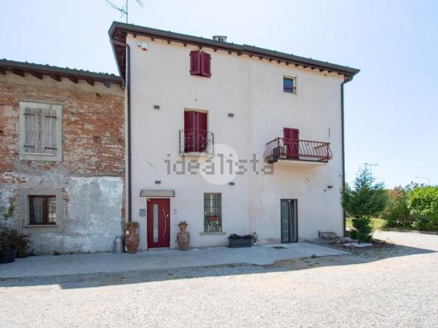 Villetta a schiera in vendita di 200 m² in Via Tredicesima, 42