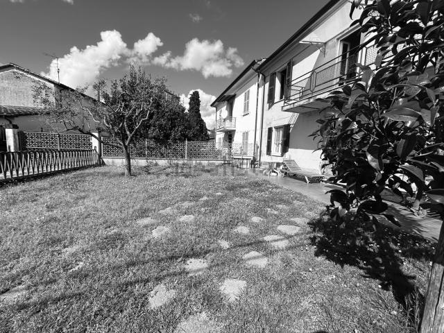 Villetta a schiera in vendita di 200 m² in Via Canaletto, 96