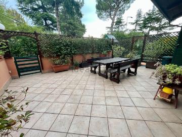 Villetta a schiera in vendita di 200 m² in Via Canovaccia