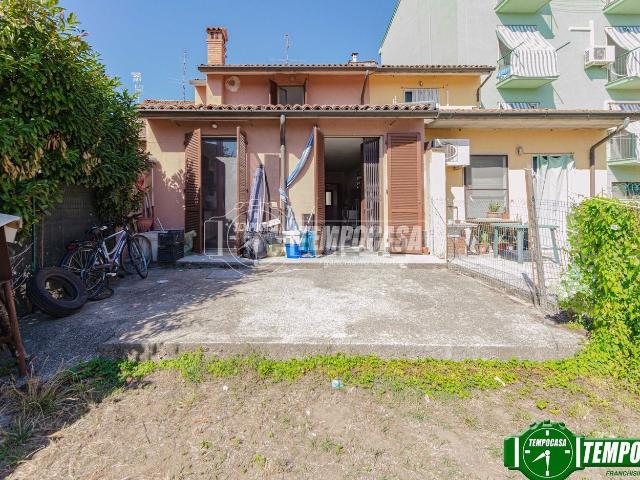 Villetta a schiera in vendita di 200 m² in Via Criminali