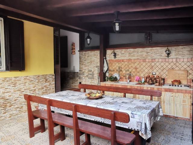 Villetta a schiera in vendita di 200 m² in Via Crocieri, 3