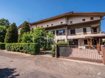 Villetta a schiera in vendita di 200 m² in Via A. Mantegna, 6