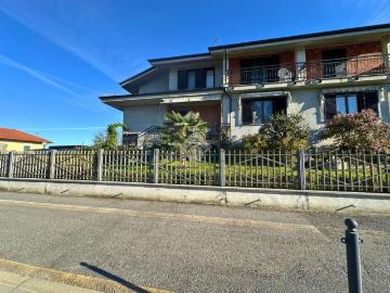 Villetta a schiera in vendita di 200 m² in Via Buronzo, 16