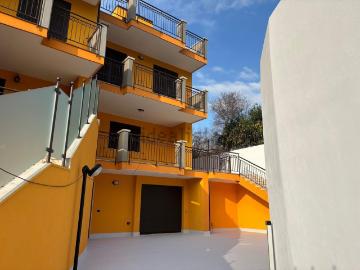 Villetta a schiera in vendita di 200 m² in Via G. Bianco, 35