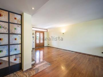 Villetta a schiera in vendita di 200 m² in Via Gandhi