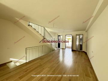 Villetta a schiera in vendita di 200 m² in Via Giuseppe Lanza di Scalea, 781