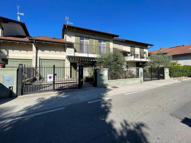 Villetta a schiera in vendita di 200 m² in Via Gudetto