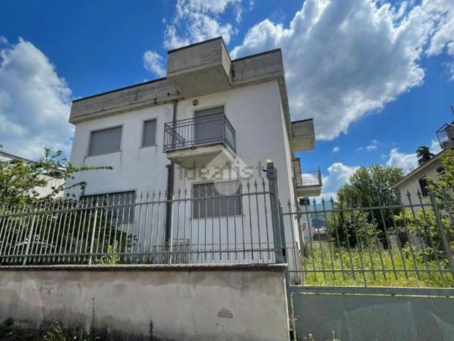 Villetta a schiera in vendita di 200 m² in Via Dei Funari, 19