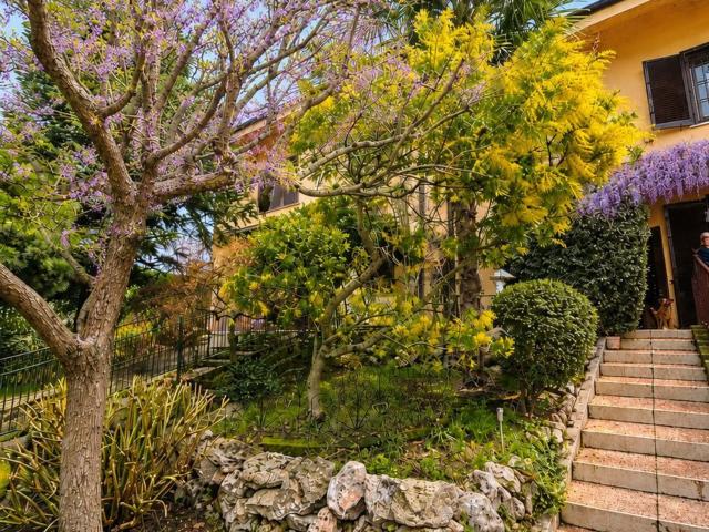 Villetta a schiera in vendita di 200 m² in Via Luigi Settembrini, 14