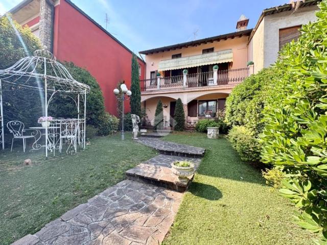 Villetta a schiera in vendita di 200 m² in Via Marocco Mattina