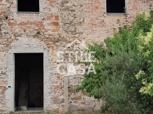 Villetta a schiera in vendita di 200 m² in Via Martiri della Libertà