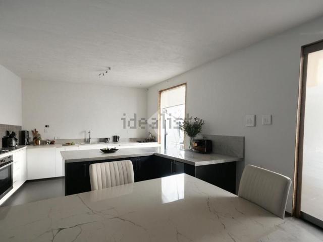 Villetta a schiera in vendita di 200 m² in Via San Giovanni Evangelista, 1